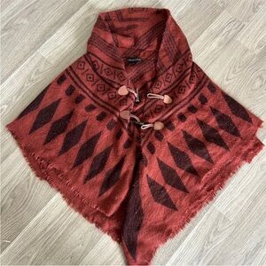 SAKS FIFTH AVENUE Women's Aztec Print Cape/Poncho/Wrap Rust Red Brown